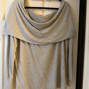 Lilly Pulitzer Off the Shoulder Sweater, Size XL